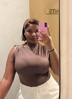 Alyssa - puta in Guangzhou Photo 1 of 4