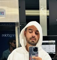 Alyyy - Male escort in Dubai