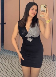 𝗥𝗜𝗬𝗔𝗡𝗦𝗛𝗜 𝗜𝗡𝗗𝗜𝗩𝗜𝗗𝗨𝗔𝗟 - escort in Bangalore Photo 2 of 4