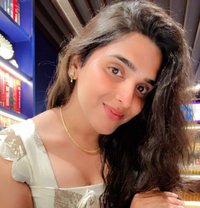 Am Indipendent Nirusha genuine services - escort in Hyderabad