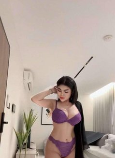 Am Paula 🫦 - masseuse in Abu Dhabi Photo 4 of 5