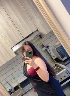 Am Soniya Sex Specialist in JVC - escort in Dubai Photo 1 of 11