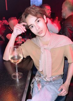 Am θ±ζπΉππ¨π³ - masseur in Guangzhou Photo 10 of 28