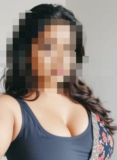 Only WhatsApp Me Real Meet Hotel nd Home - escort in Bangalore Photo 6 of 12