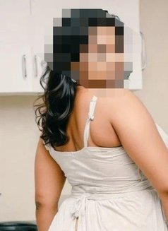 Only WhatsApp Me Real Meet Hotel nd Home - escort in Bangalore Photo 11 of 12