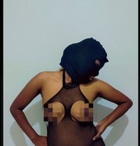 Ama (22) Massage and Mistress Sessions - puta in Colombo