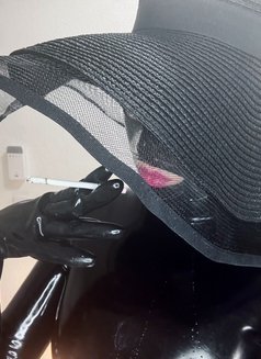 Ama - dominatrix in Valencia Photo 3 of 5