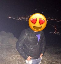 Aman DXB (Ladies Only) - Acompañantes masculino in Dubai