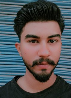 Amaan - Acompañantes masculino in Lahore Photo 2 of 9