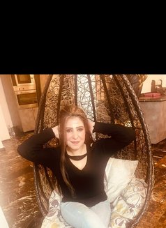 Amal - escort in Beirut Photo 1 of 4