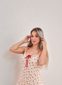 Amal new in muscat - escort in Muscat Photo 4 of 10
