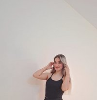 Amal - escort in Muscat