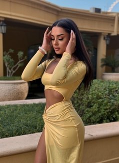 Amalia Hottest - escort in Dubai Photo 4 of 12
