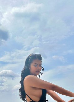 Amalina - escort in Phuket Photo 18 of 19
