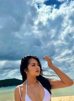 Amalina - puta in Phuket Photo 19 of 21