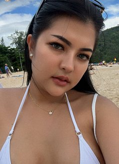 Amalina - puta in Phuket Photo 21 of 21