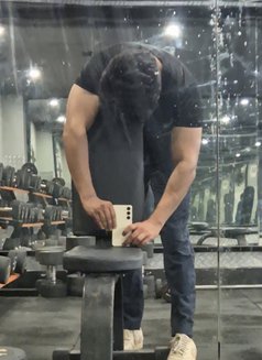 Aman Delhite - Male escort in Ghaziabad Photo 3 of 5