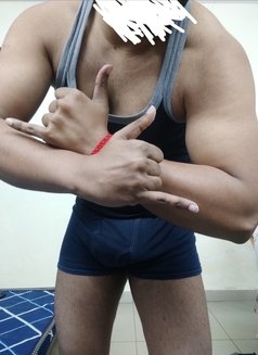 Aman, Male Independent Escort - Acompañantes masculino in New Delhi Photo 4 of 8