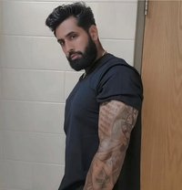 Aman - Acompañantes masculino in Colombo