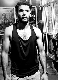Aman - Acompañantes masculino in New Delhi Photo 1 of 4