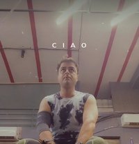 Aman - Intérprete masculino de adultos in Mumbai