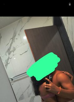 Aman - Male escort in New Delhi Photo 4 of 7