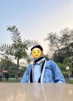 Aman - Male escort in New Delhi Photo 1 of 5