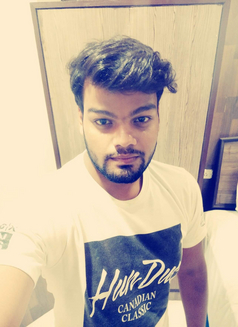 Aman - Male escort in New Delhi Photo 2 of 10