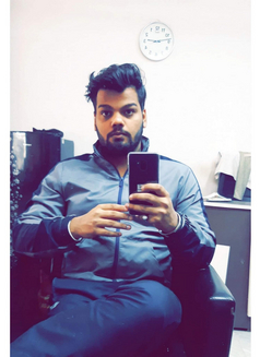 Aman - Male escort in New Delhi Photo 5 of 10