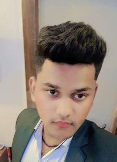 Aman - Male escort in New Delhi Photo 2 of 2