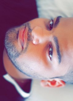 Aman - Male escort in New Delhi Photo 9 of 10