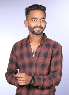 Aman - Acompañantes masculino in Pune Photo 2 of 3