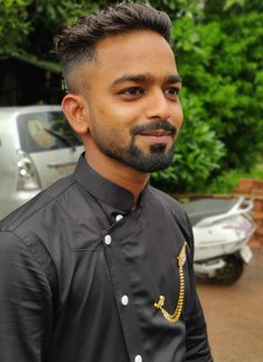 Aman - Male escort in Pune Photo 4 of 5