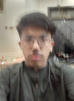 Aman Nadeem - Male escort in Multān Photo 10 of 15