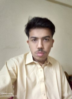 Aman Nadeem - Male escort in Multān Photo 15 of 15
