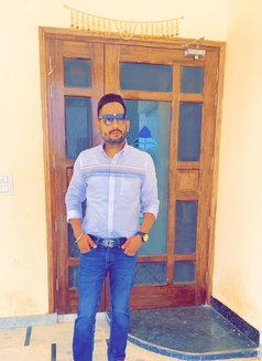 Aman Shergill - Male escort in Chandigarh Photo 4 of 5