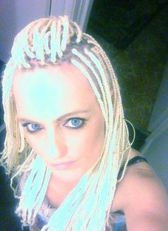 Amanda Amazing - escort in London Photo 3 of 9