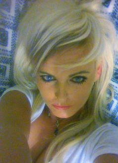 Amanda Amazing - escort in London Photo 2 of 9