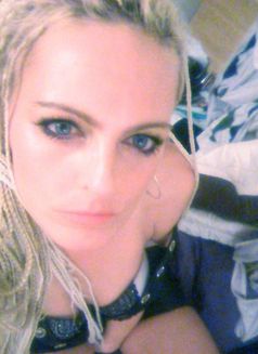 Amanda Amazing - escort in London Photo 5 of 9