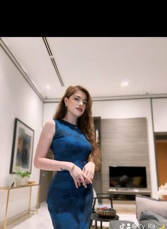 Amanda - escort in Hong Kong Photo 7 of 13