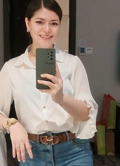 Amanda - escort in Hong Kong Photo 10 of 13