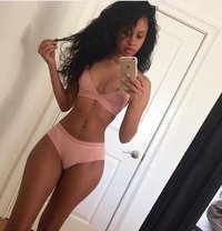 Salma - puta in Nairobi Photo 1 of 1