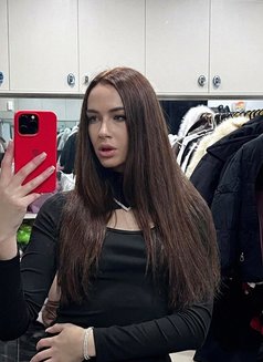 Amanda - puta in Dubai Photo 8 of 11