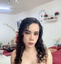 Amanda Both - Transsexual companion in Muscat