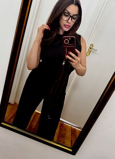 Amanda - escort in London Photo 8 of 10
