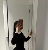 Amanda - puta in Dubai