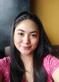 Amanda - puta in Makati City Photo 10 of 19