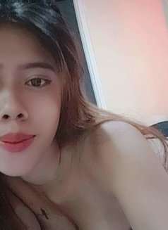 Amanda - escort in Makati City Photo 9 of 11