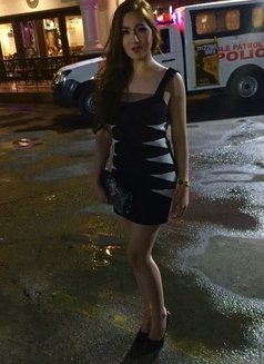 Amanda - Transsexual escort in Hong Kong Photo 9 of 30