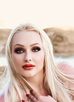 Amanda GFE & Tantric Massage, Mistress - puta in Dubai Photo 25 of 28